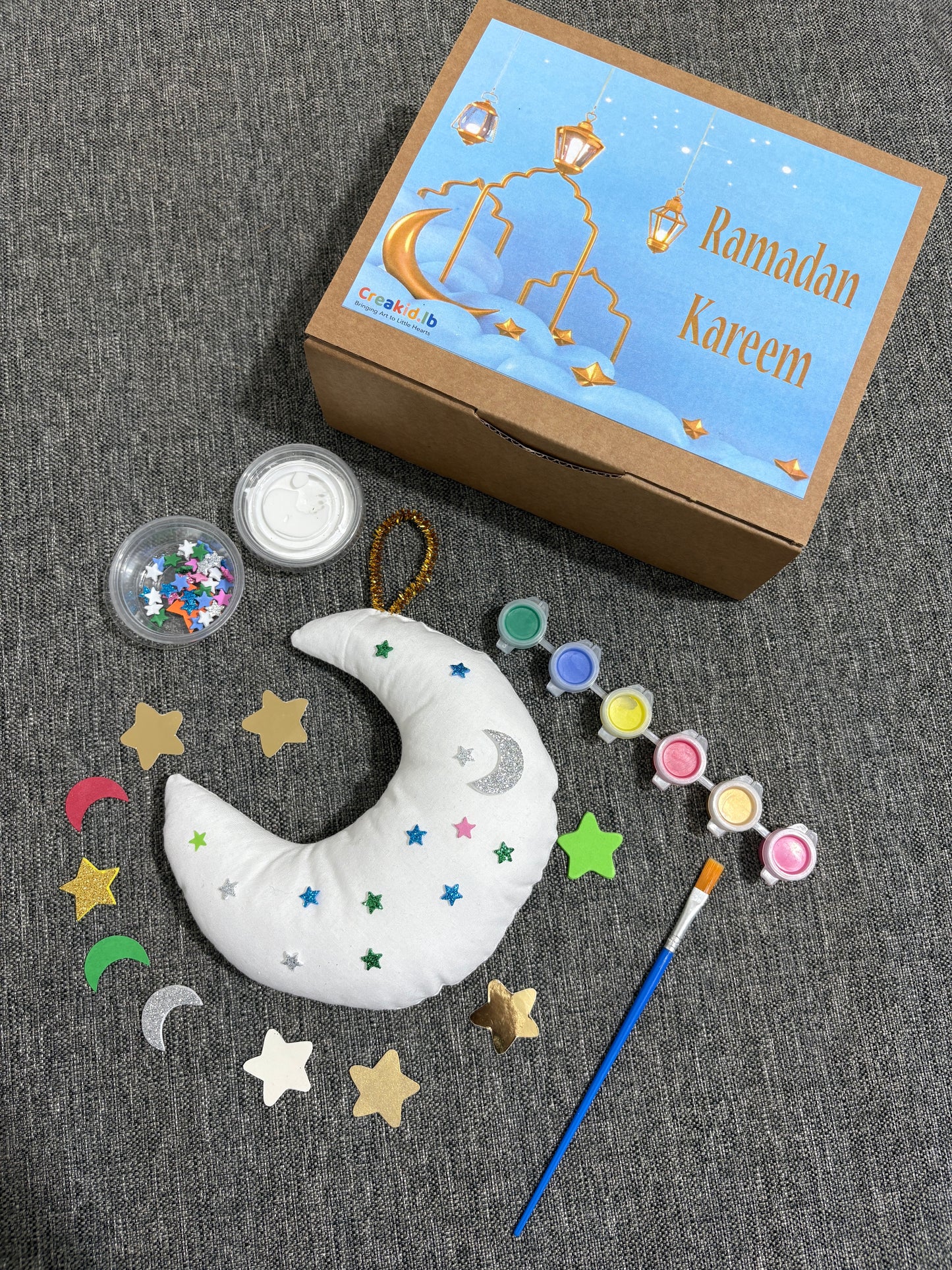 Color and decorate your moon shape