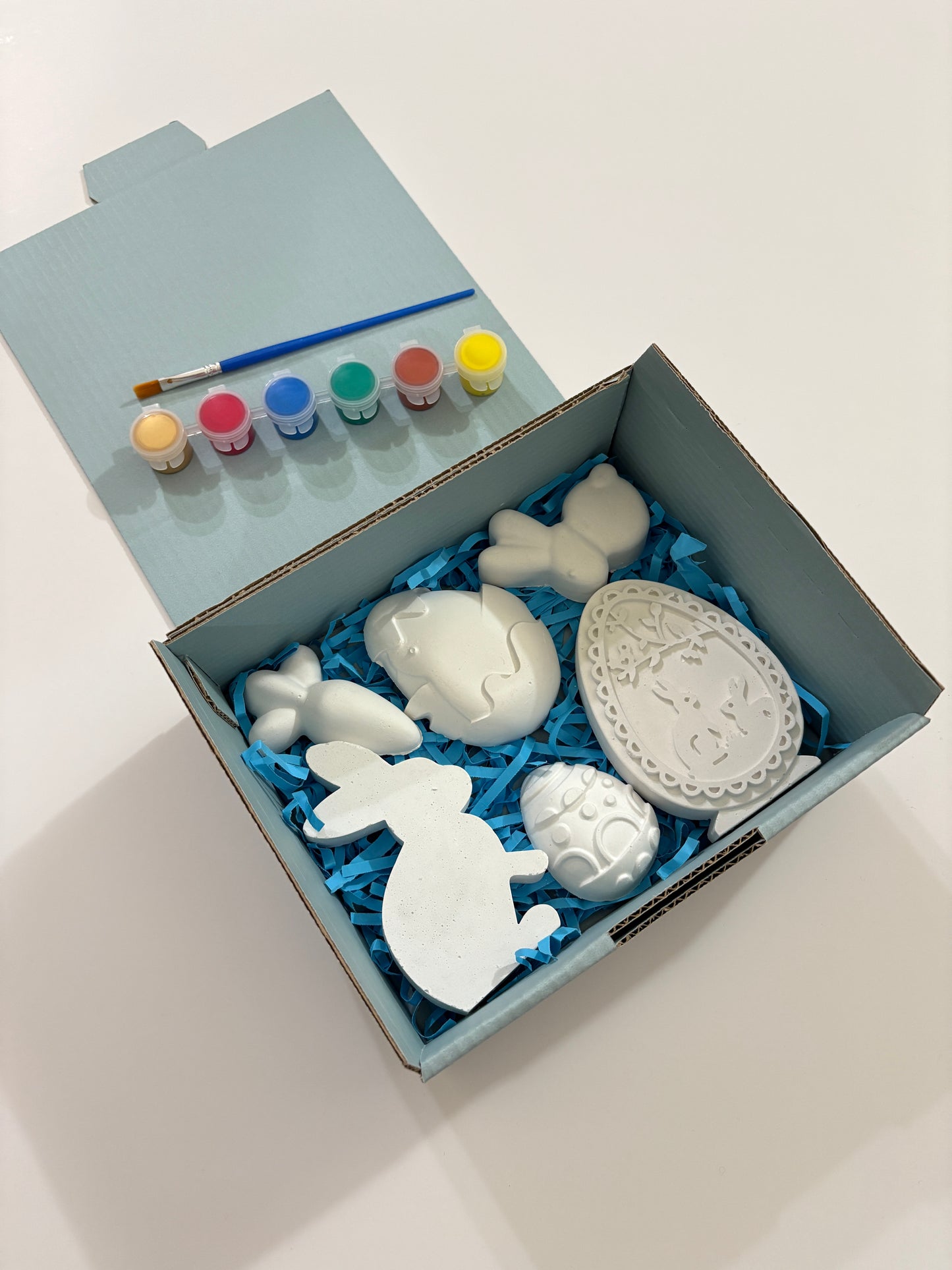 Regular easter box