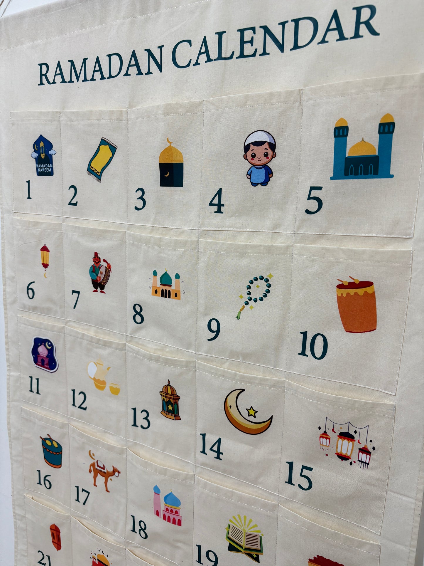One calendar double for 2 kids
